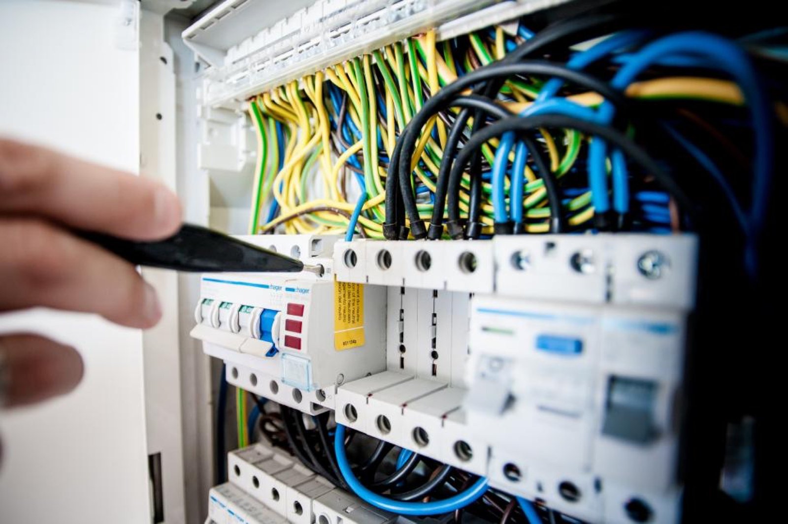 DB Box & Circuit Breaker Upgrade Singapore