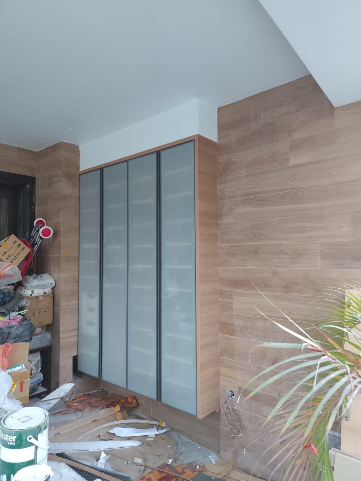 Frosted-glass wardrobe